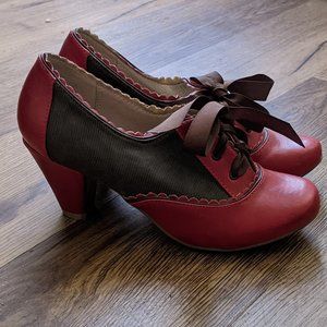 Chelsea Crew Oxford Red Lace Up Pumps